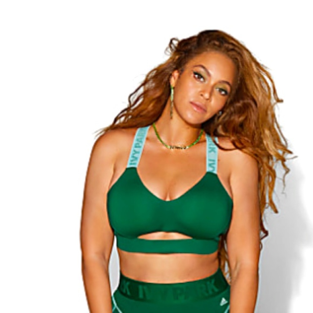 ADIDAS x IVY PARK Cut Out Sports Bra size XS